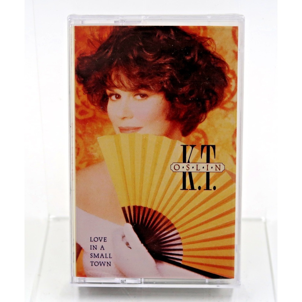 K.T. Oslin Love In A Small Town Cassette Tape RCA Records Vintage Nostalgia‎